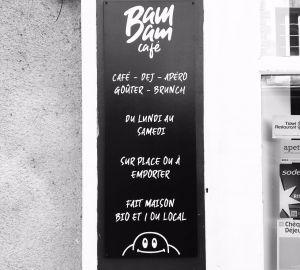 Panneau façade bam bam café